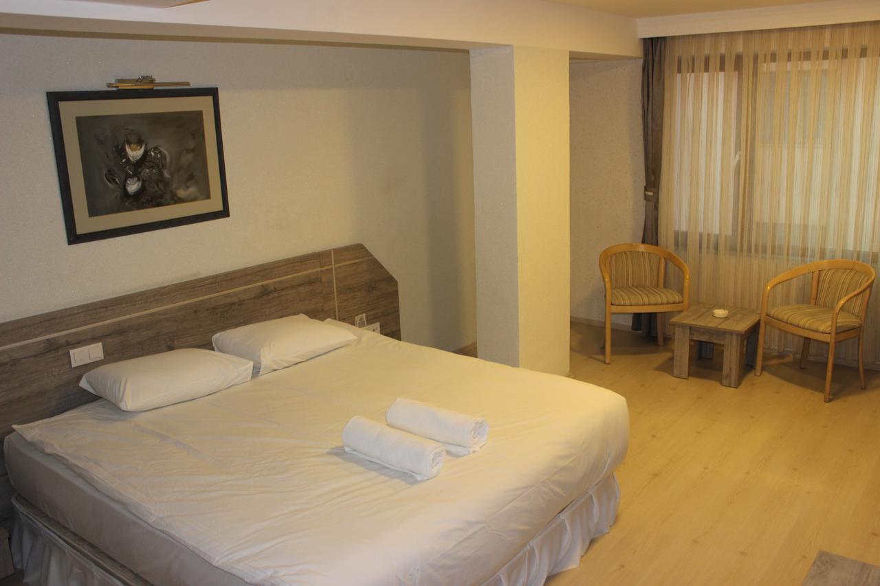Tavsanli Otel Кютаг'я Екстер'єр фото